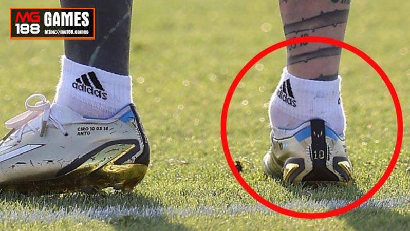Chấn thương nghiệm trọng khiến mắt cá chân Lionel Messi biến dạng